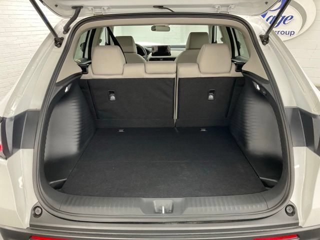 Certified 2026 Honda HR-V LX image 8