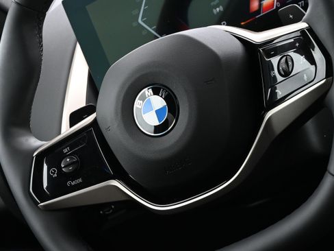 Certified 2025 BMW X3 xDrive30i image 25