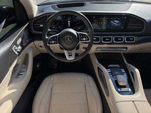 Used 2020 Mercedes-Benz GLS 580 4MATIC image 20