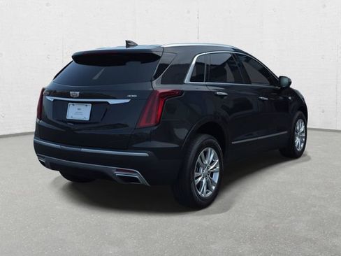 Used 2020 Cadillac XT5 Premium Luxury w/ LPO, Floor Liner Package AWD/4WD image 5