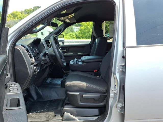 New 2026 RAM 3500 Tradesman w/ Chrome Appearance Group A AWD/4WD image 6