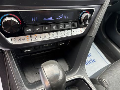 Used 2019 Hyundai Sonata Limited w/ Ultimate Package 04 image 27
