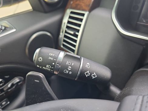 Used 2020 Land Rover Range Rover Long Wheelbase HSE image 27