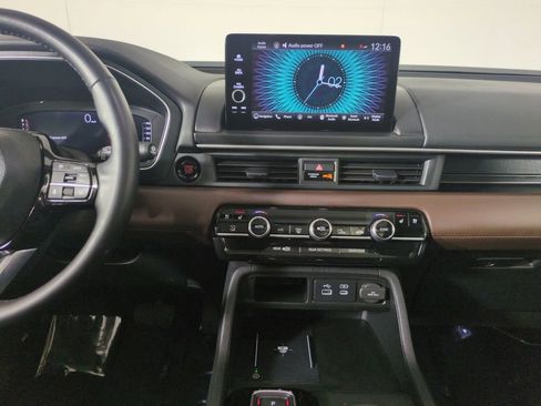 Used 2024 Honda Pilot Elite image 17