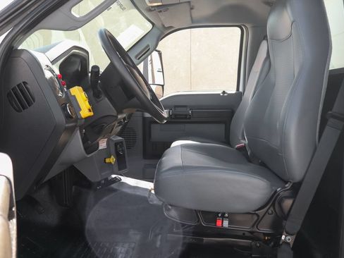 Used 2021 Ford F650 2WD Regular Cab Super Duty image 18