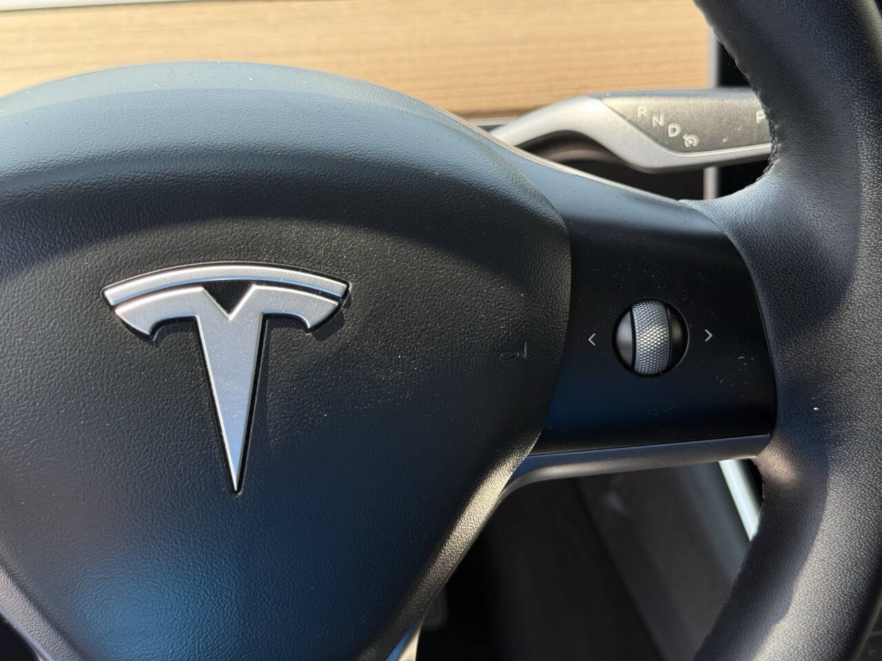Used 2021 Tesla Model Y Long Range AWD/4WD image 16