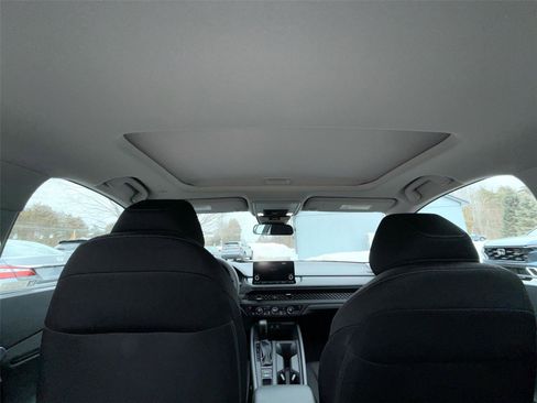 Used 2024 Honda Accord EX image 16