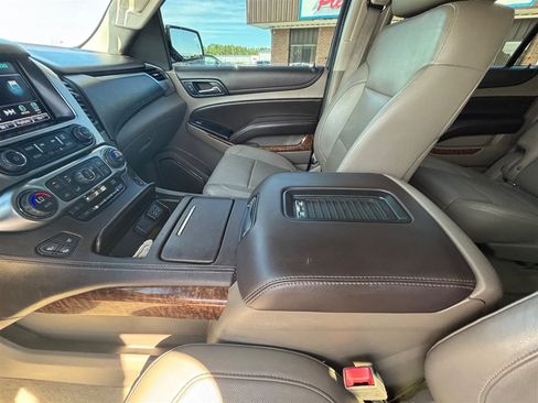 Used 2016 Chevrolet Suburban LTZ AWD/4WD image 13