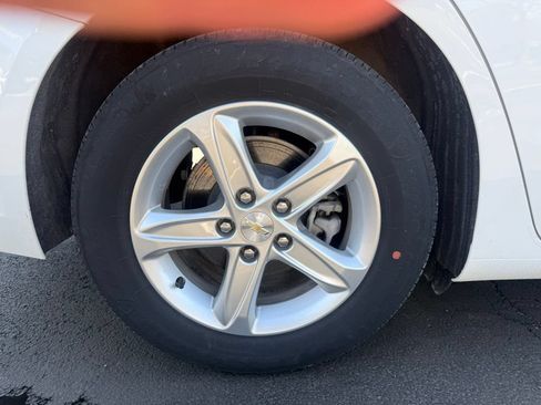 Used 2024 Chevrolet Malibu LS FWD image 41