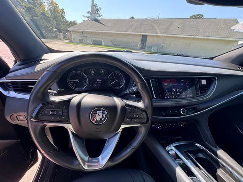 Used 2023 Buick Enclave Essence w/ Experience Buick Package FWD image 25