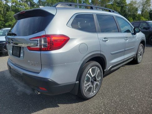 New 2025 Subaru Ascent Limited image 4