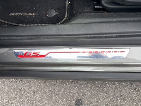 Used 2019 Buick Regal GS image 8