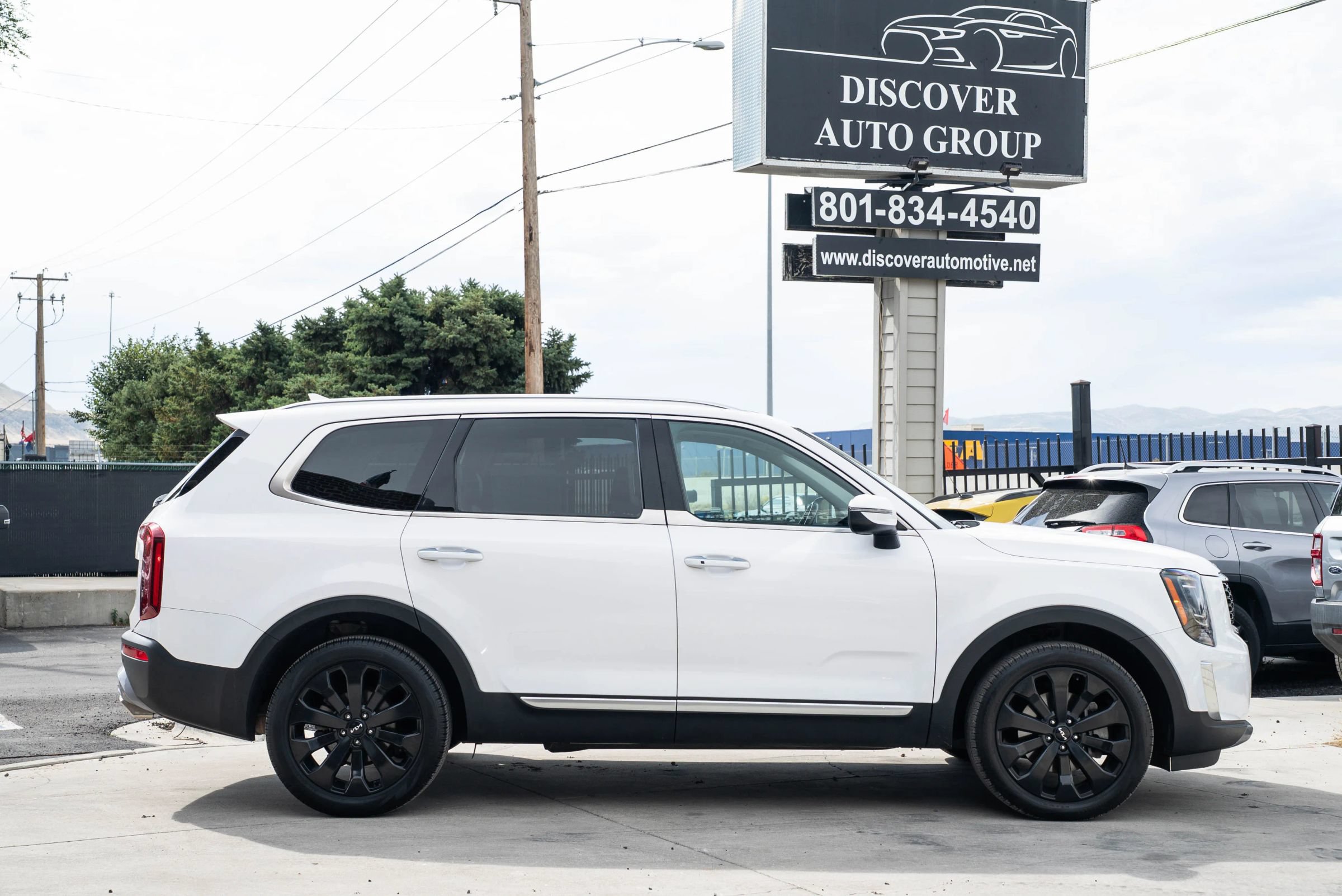 Used 2022 Kia Telluride S AWD/4WD image 11