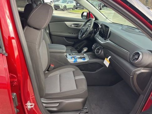 New 2026 Chevrolet Blazer LT w/ Convenience Package image 30