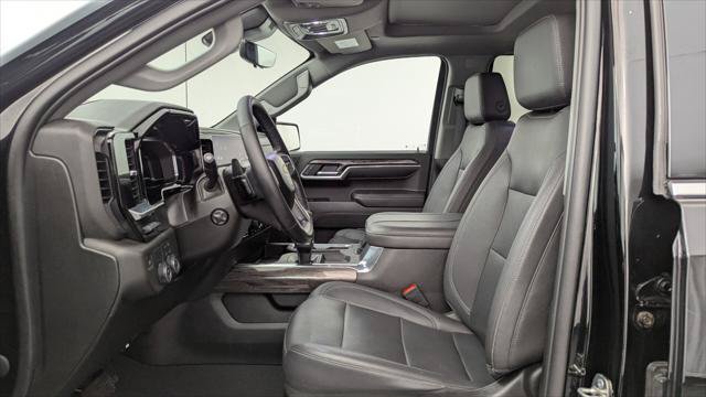 Used 2023 Chevrolet Silverado 1500 LTZ w/ Technology Package RWD image 14