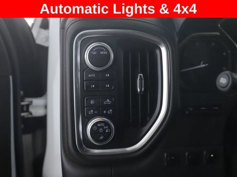 Used 2020 GMC Sierra 3500 AT4 w/ AT4 Premium Package AWD/4WD image 21