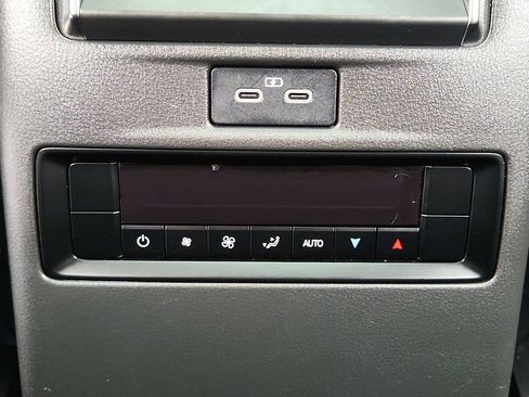 Used 2025 MAZDA CX-90 3.3 Turbo w/ Preferred Package AWD/4WD image 25