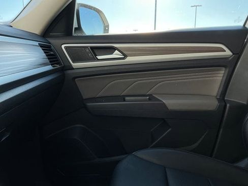 Certified 2023 Volkswagen Atlas SEL image 20