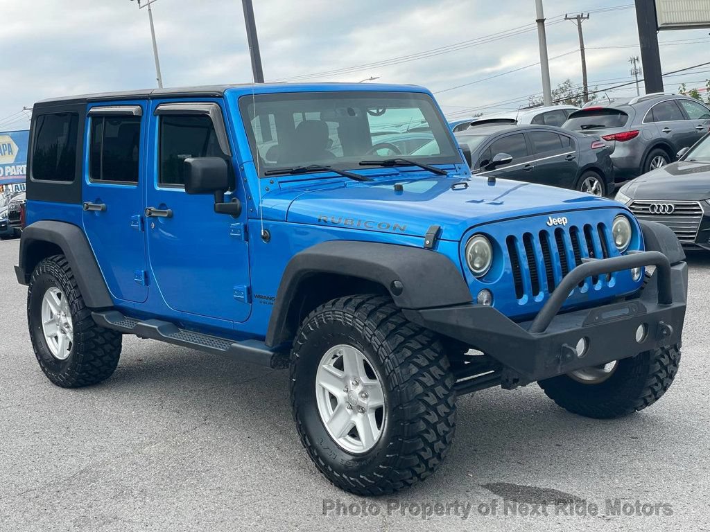 Used 2015 Jeep Wrangler Unlimited Rubicon w/ Connectivity Group AWD/4WD image 4