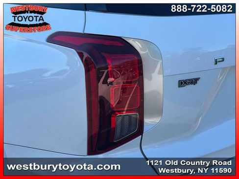 Used 2024 Hyundai Palisade XRT AWD/4WD image 9