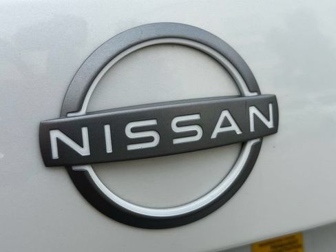 Used 2024 Nissan Sentra SV FWD image 10