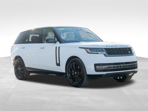 New 2025 Land Rover Range Rover Long Wheelbase SE image 3