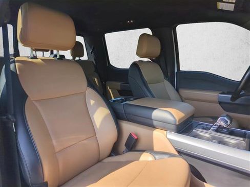 Used 2021 Ford F150 Lariat w/ FX4 Off-Road Package image 25