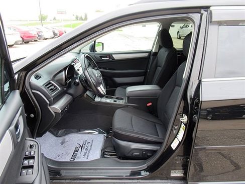 Used 2015 Subaru Outback 2.5i Premium image 13
