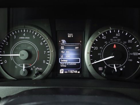 Used 2019 Toyota Sienna LE image 6