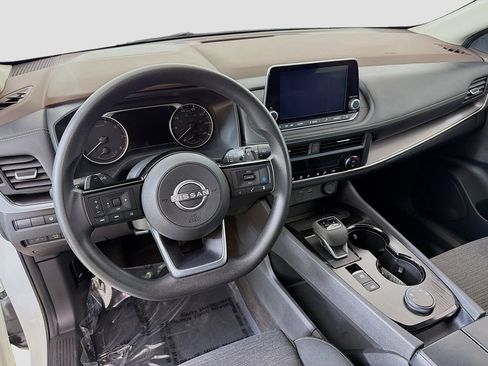 Used 2023 Nissan Rogue SV AWD/4WD image 18