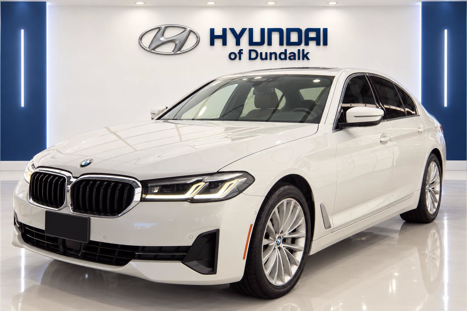 Used 2021 BMW 530i xDrive AWD/4WD image 1