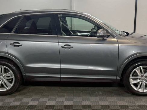 Used 2016 Audi Q3 2.0T Premium Plus w/ Technology Package AWD/4WD image 2