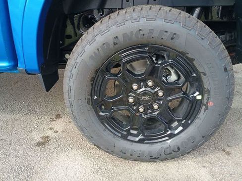 New 2025 Ford Ranger XLT w/ FX4 Off-Road Package AWD/4WD image 7