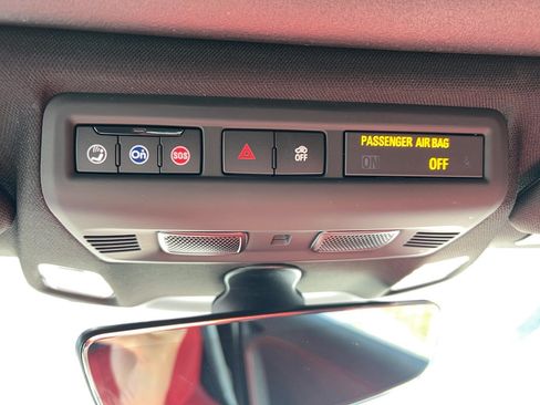 Used 2020 Chevrolet Corvette Stingray Preferred Cpe w/ 2LT Preferred Equipment Group RWD image 22
