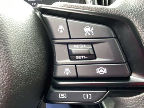 Certified 2024 Subaru Crosstrek 2.0i image 24