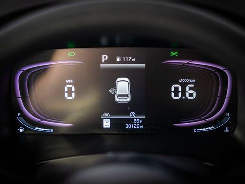 Used 2023 Kia Soul LX w/ LX Technology Package image 27