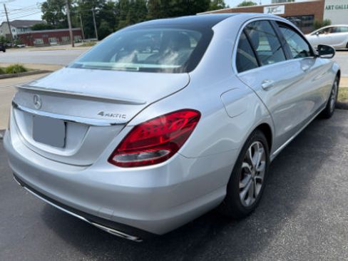 Used 2015 Mercedes-Benz C 300 4MATIC Sedan image 3