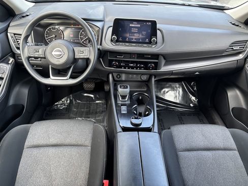 Used 2024 Nissan Rogue SV AWD/4WD image 22