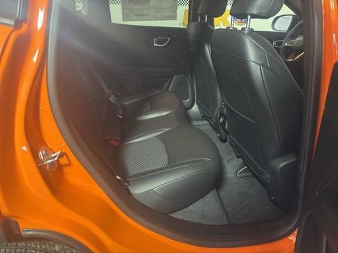 New 2026 Jeep Compass Latitude AWD/4WD image 23