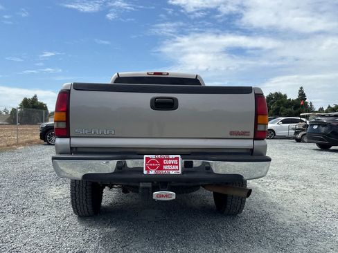 Used 2003 GMC Sierra 2500 SLE RWD image 8
