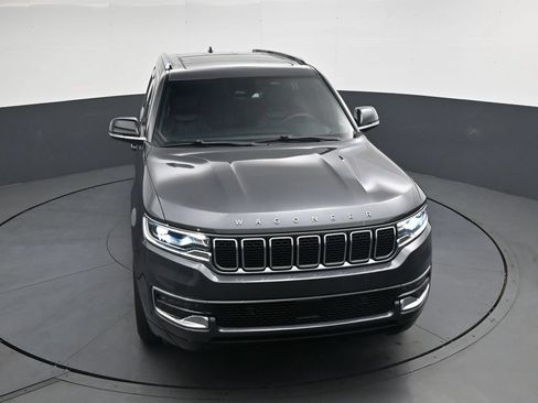 Used 2024 Jeep Wagoneer 4WD w/ Premium Group I image 34