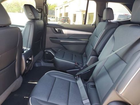 New 2026 Buick Enclave Preferred w/ Power Package FWD image 11