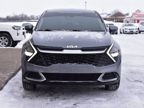 Used 2023 Kia Sportage EX image 8