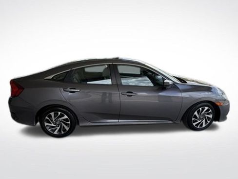 Used 2017 Honda Civic EX image 6