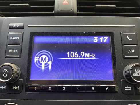 Used 2017 Honda Civic LX image 25