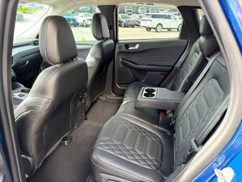 Used 2023 Ford Escape SE w/ PHEV Premium Package FWD image 15