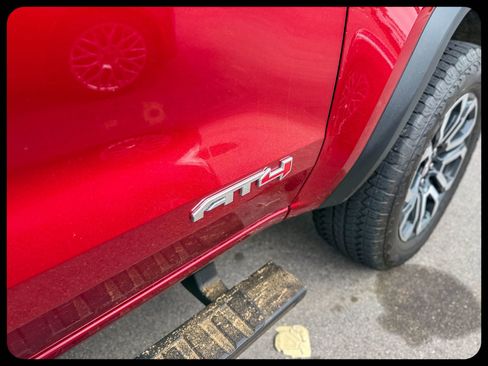 Used 2023 GMC Canyon AT4 image 6