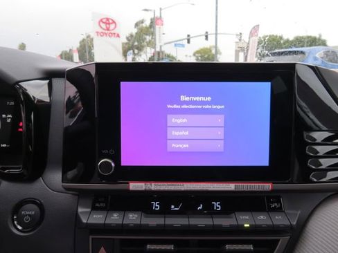 Certified 2026 Toyota Camry SE image 28