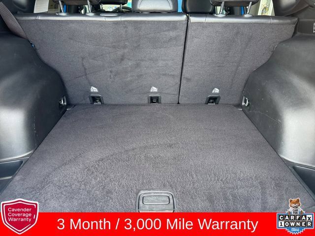 Used 2024 Jeep Compass Latitude AWD/4WD image 10