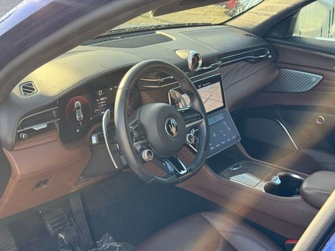 Used 2023 Maserati Grecale GT image 6